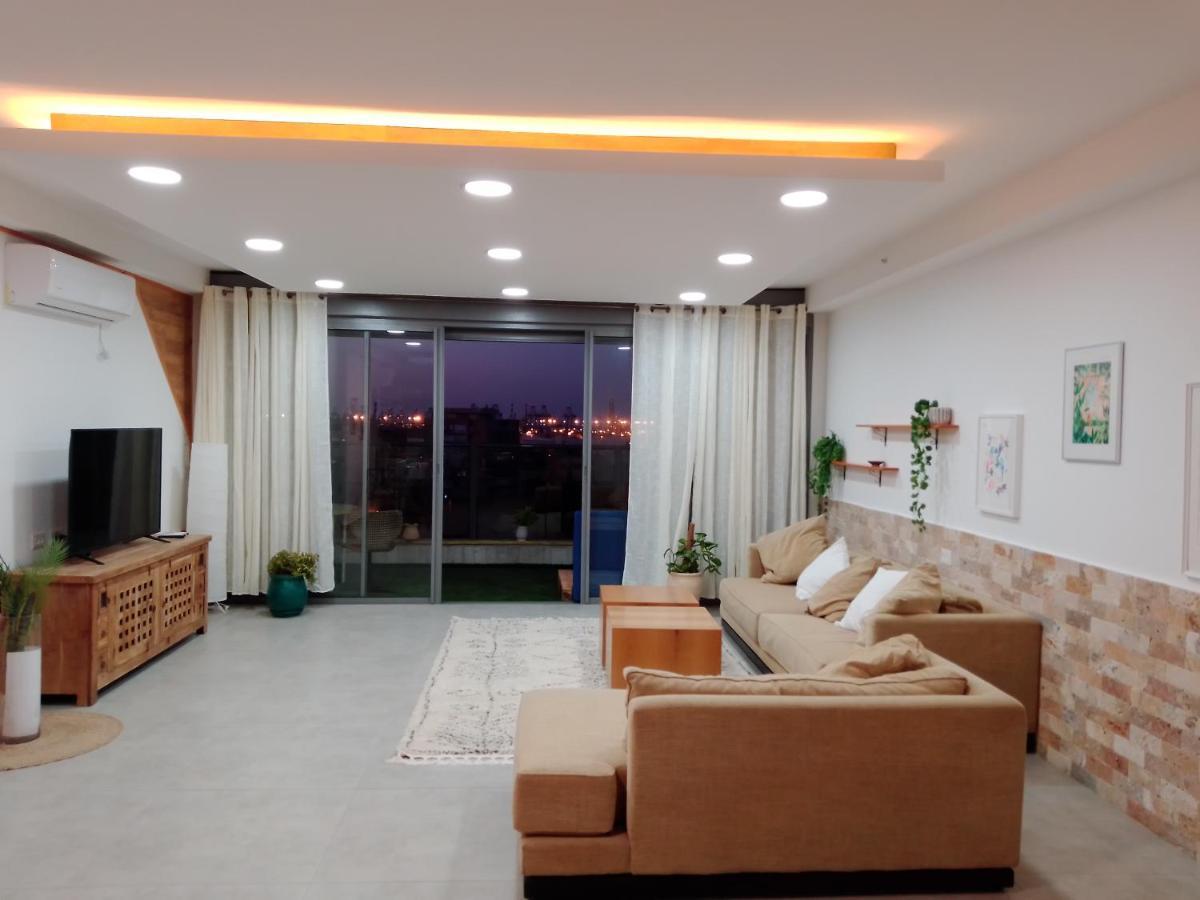 Beautiful Beach Apartment アシュドッド エクステリア 写真